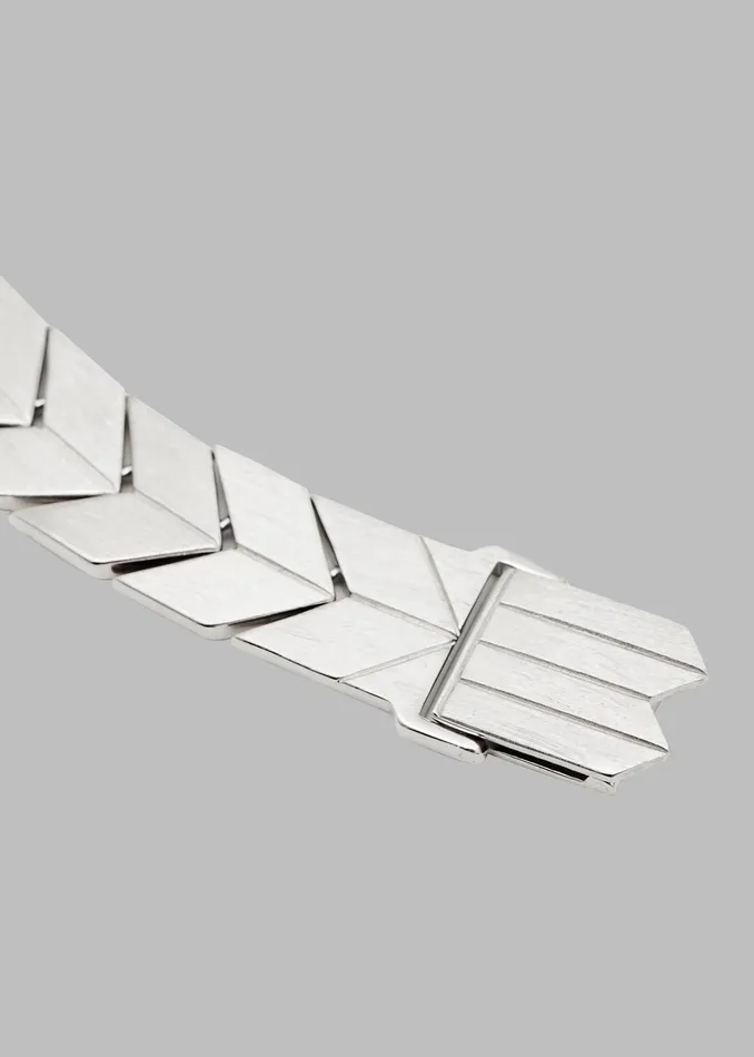 The Frankie Shop Bevza Flat Spikelet Bracelet 8211 Steel Grey 8211 Women