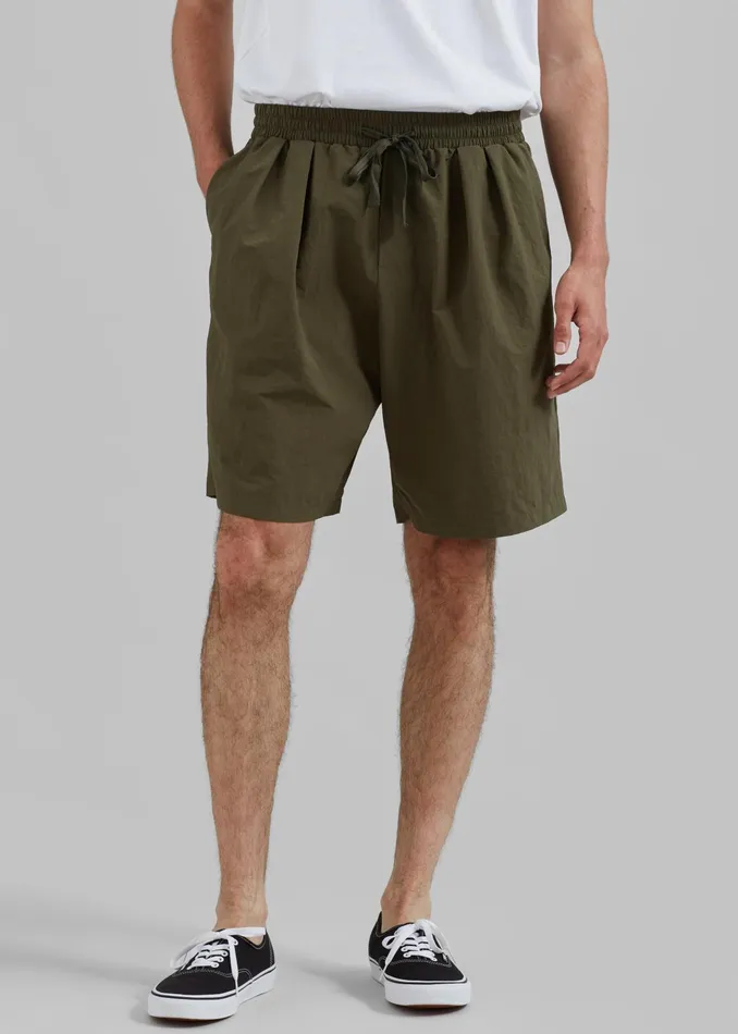 The Frankie Shop Bottoms Axel Shorts 8211 Khaki 8211 Men