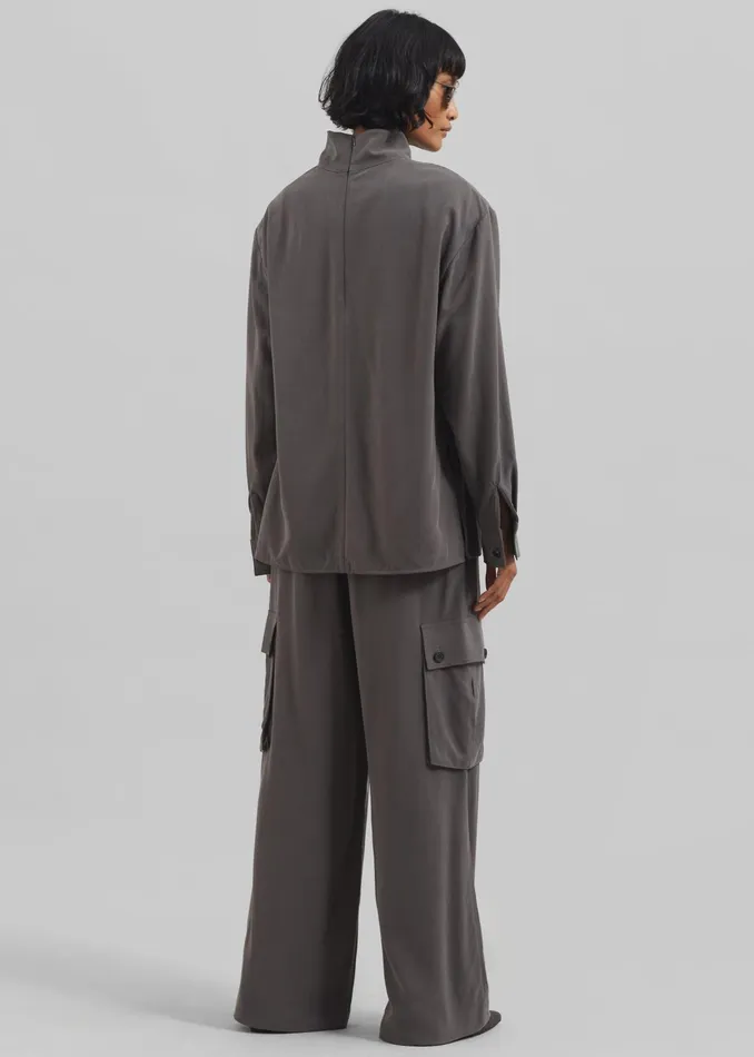 The Frankie Shop Bottoms Nyro Cargo Pants 8211 Charcoal 8211 Women
