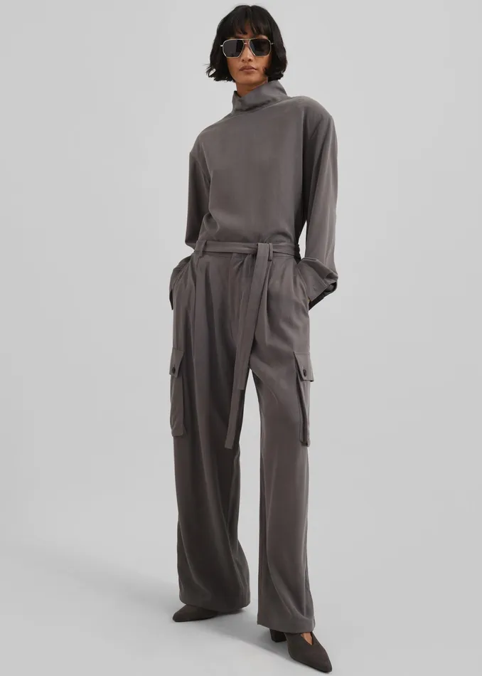 The Frankie Shop Bottoms Nyro Cargo Pants 8211 Charcoal 8211 Women