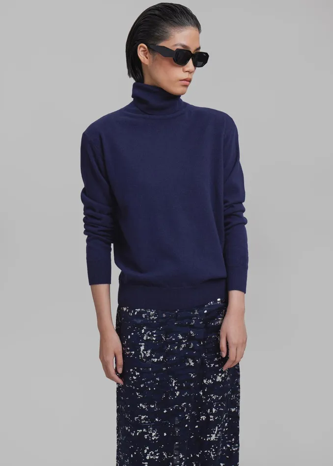 The Frankie Shop Knitwear Ines Thin Padded Turtleneck 8211 Navy 8211 Women