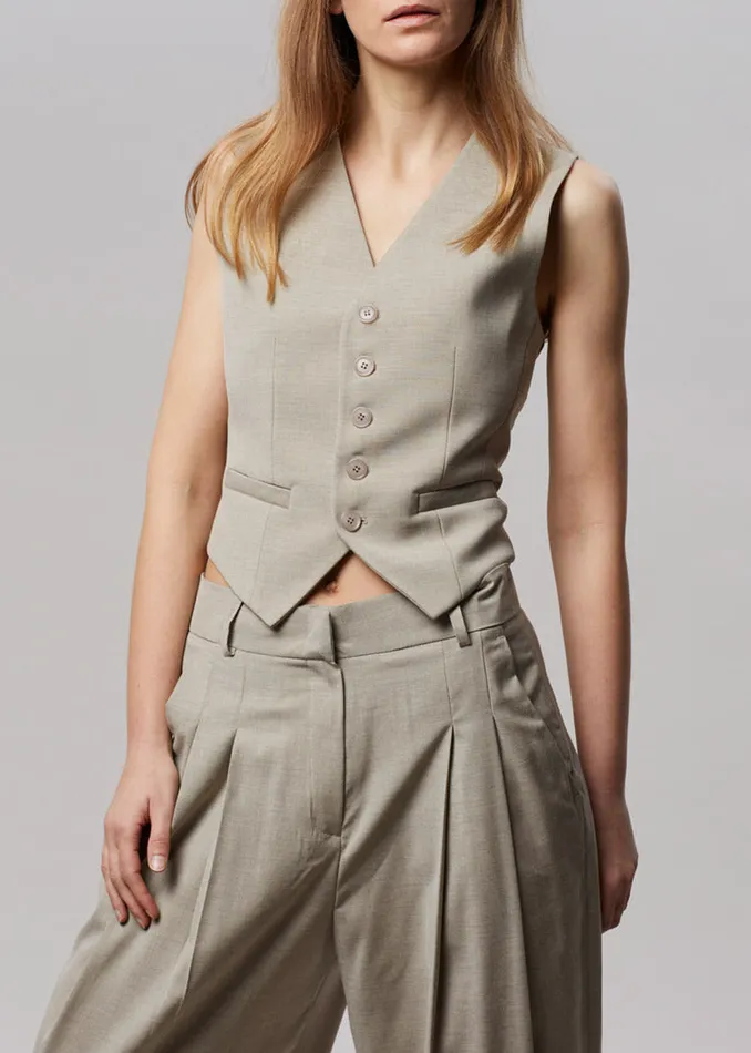 The Frankie Shop Outerwear Gelso Waistcoat 8211 Light Taupe Melange 8211 Women