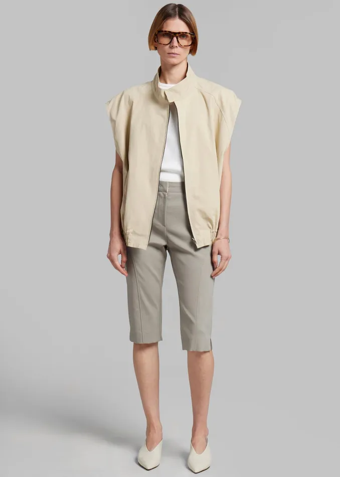 The Frankie Shop Outerwear Lance Sleeveless Bomber Jacket 8211 Beige 8211 Women