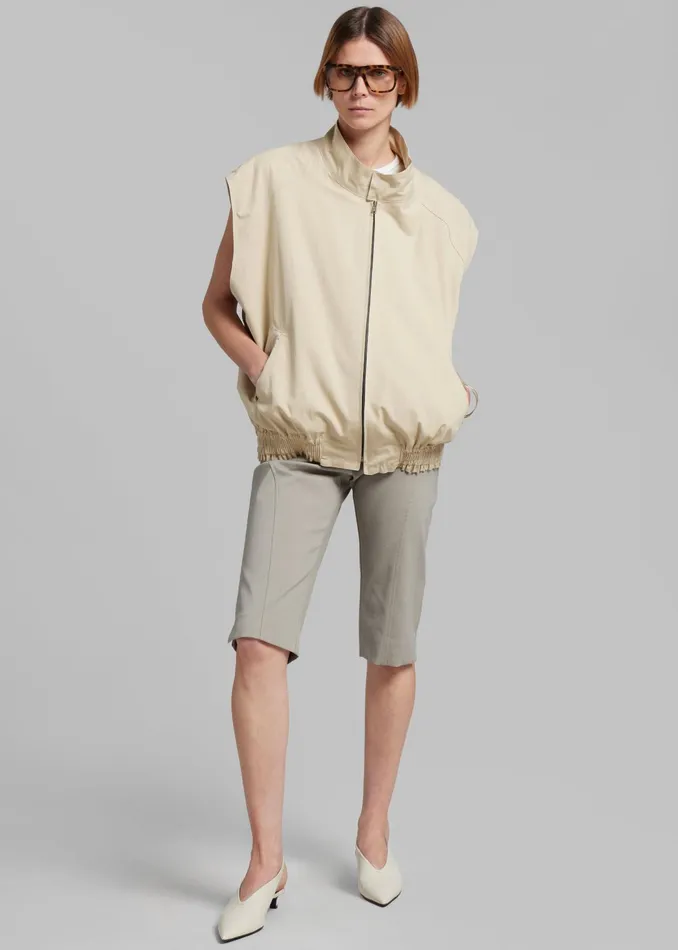 The Frankie Shop Outerwear Lance Sleeveless Bomber Jacket 8211 Beige 8211 Women