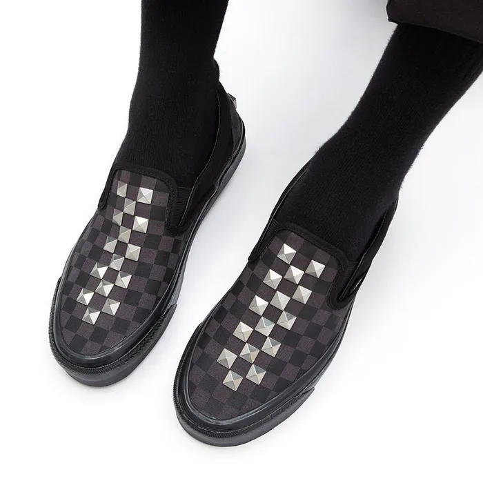 Vans Classics Men Classic SlipOn 98 DX Shoes Black