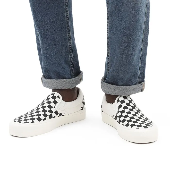 Vans Classics Men SlipOn VR3 Shoes Black