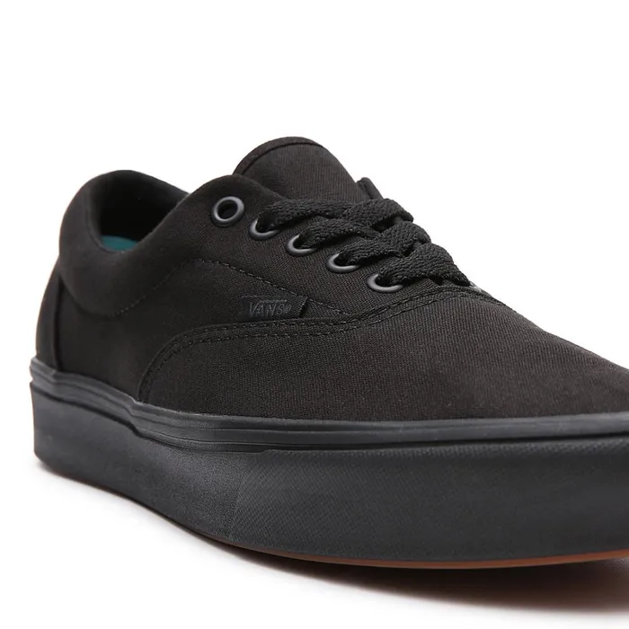 Vans Classics Women Classic ComfyCush Era Shoes Black