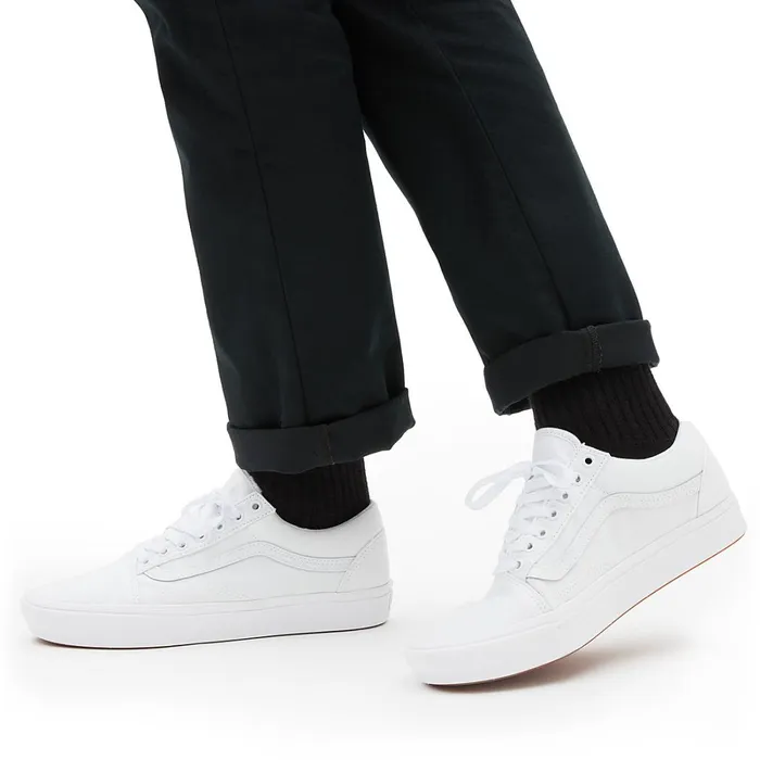 Vans Comfycush Shoes WomenMen Classic ComfyCush Old Skool Shoes White