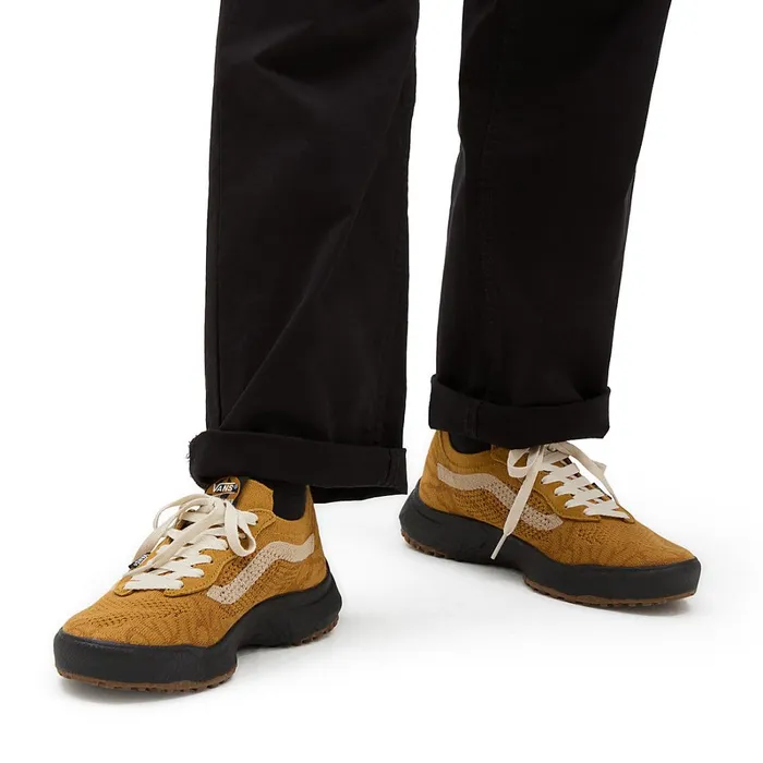 Vans View All Men UltraRange VR3 Shoes Beige