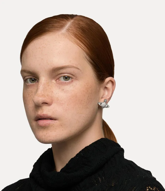 Vivienne Westwood Earrings MenWomen Mini Bas Relief Earrings Platinum Crystal Crystal