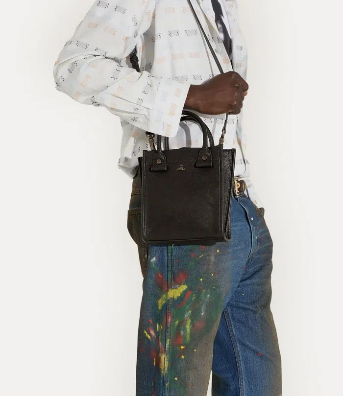 Vivienne Westwood Totebags WomenMen Teddy Small Tote Bag Black