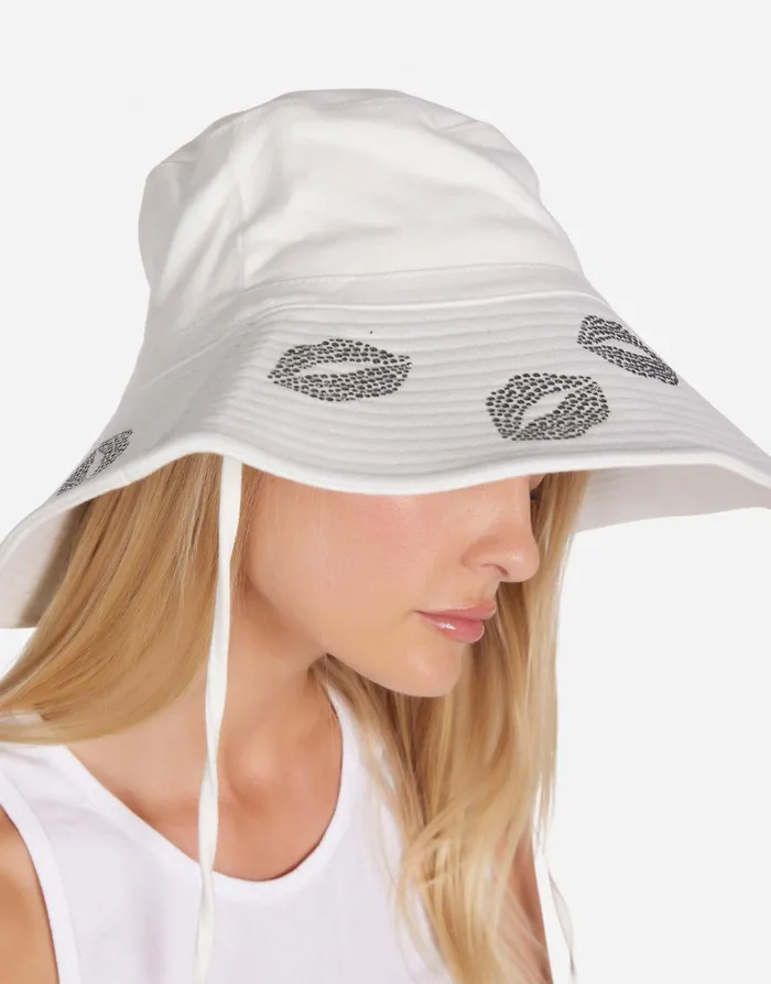 Women039s Adina Stud Kisses White Lauren Moshi Hats