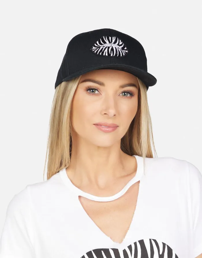 Women039s Bay Zebra Lip Black Lauren Moshi Hats