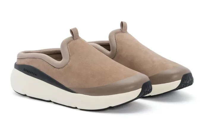 Women ABEO Footwear Clogs MXV Shift Clog Beige
