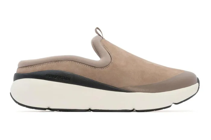 Women ABEO Footwear Clogs MXV Shift Clog Beige