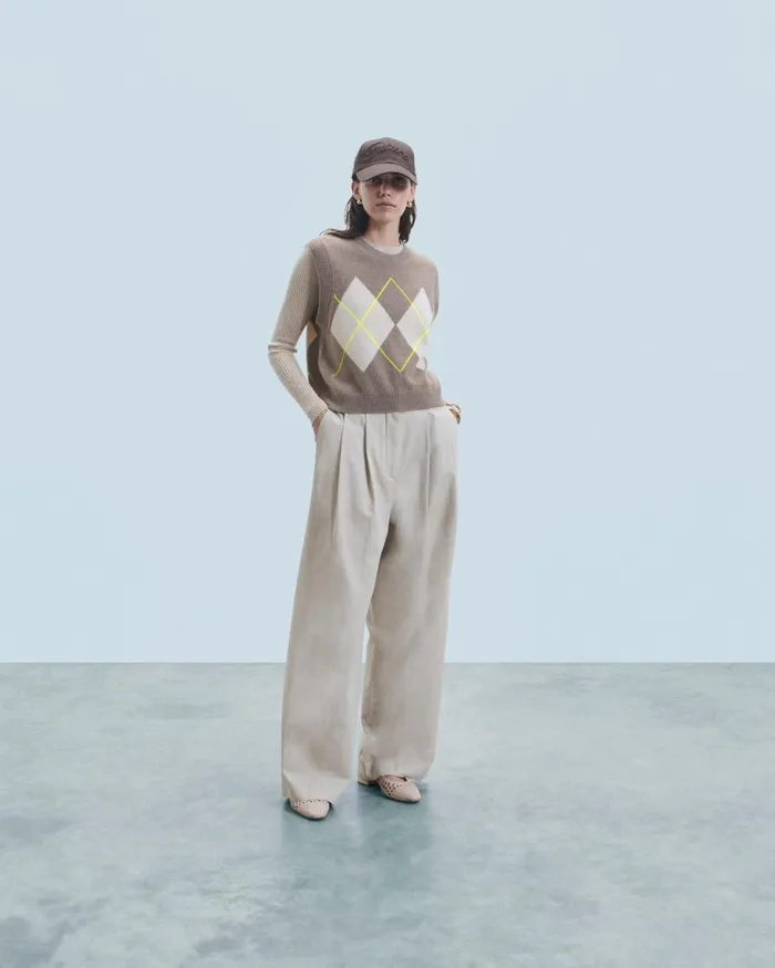 Women Cashmere Sweaters From Future Diamond Pattern Sleeveless Sweater Taupe