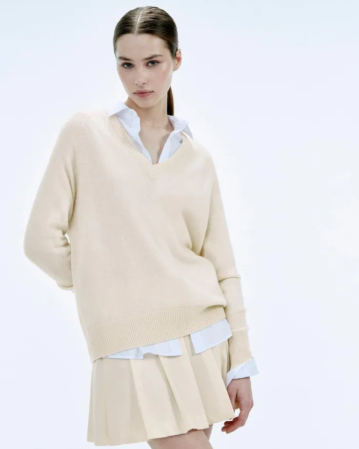 Women Cashmere Sweaters From Future Light Oversize VNeck Sweater White