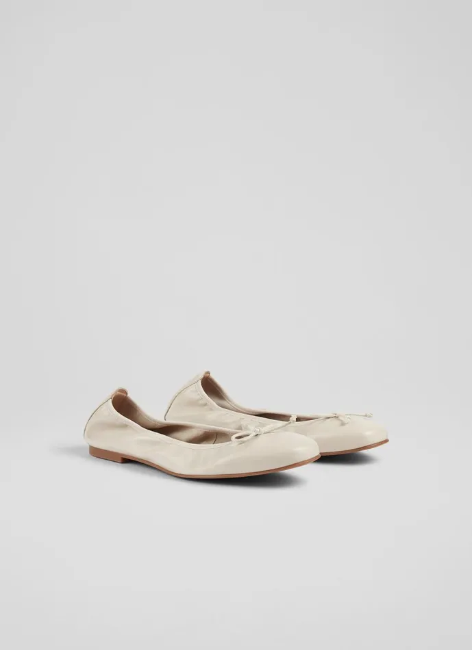 Women Flats LKBennett Trilly Cream Leather Ballet Pumps Cream Women Flats LKBennett Trilly Cream Leather Ballet Pumps Cream
