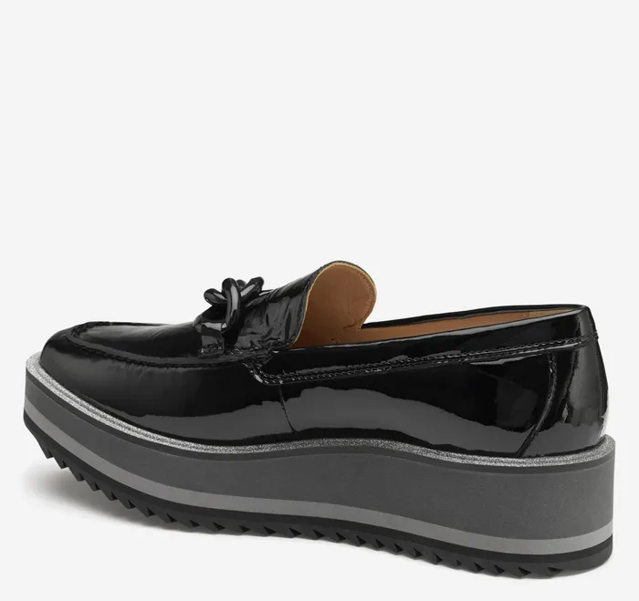 Women Gracelyn Chain Loafer Black Patent Leather JohnstonandMurphy Mules and Loafers Women Gracelyn Chain Loafer Black Patent Leather JohnstonandMurphy Mules and Loafers