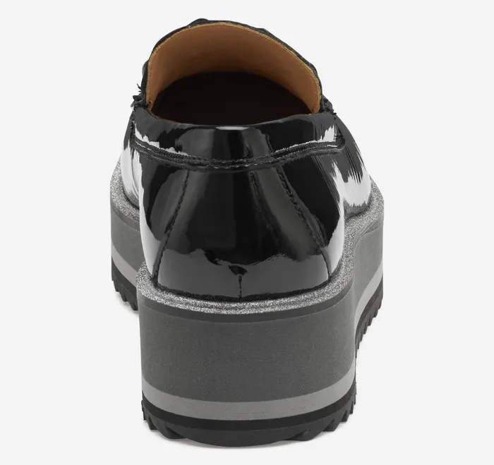 Women Gracelyn Chain Loafer Black Patent Leather JohnstonandMurphy Mules and Loafers Women Gracelyn Chain Loafer Black Patent Leather JohnstonandMurphy Mules and Loafers