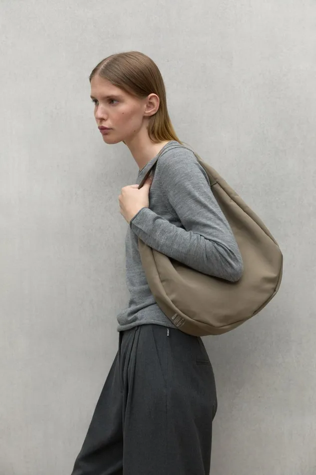 Women Green Bonded Sling Bag Ecoalf Handbags
