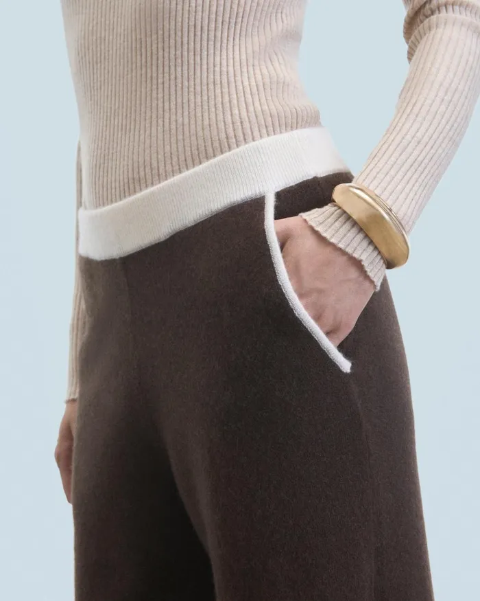 Women Joggers From Future Large Jogging Bicolor Chocolate