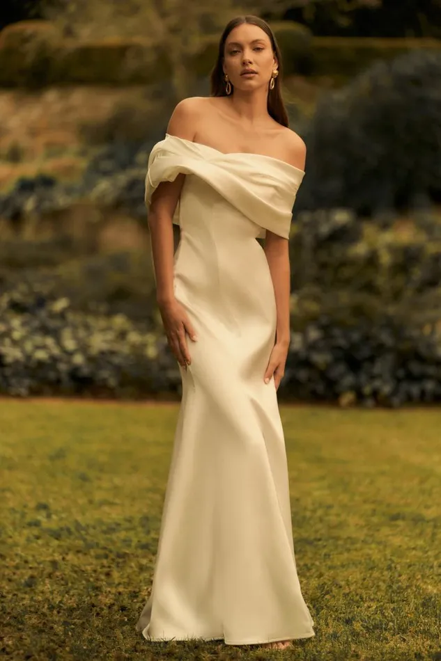 Women Meshki Dresses Saosire Satin Wedding Gown 8211 White