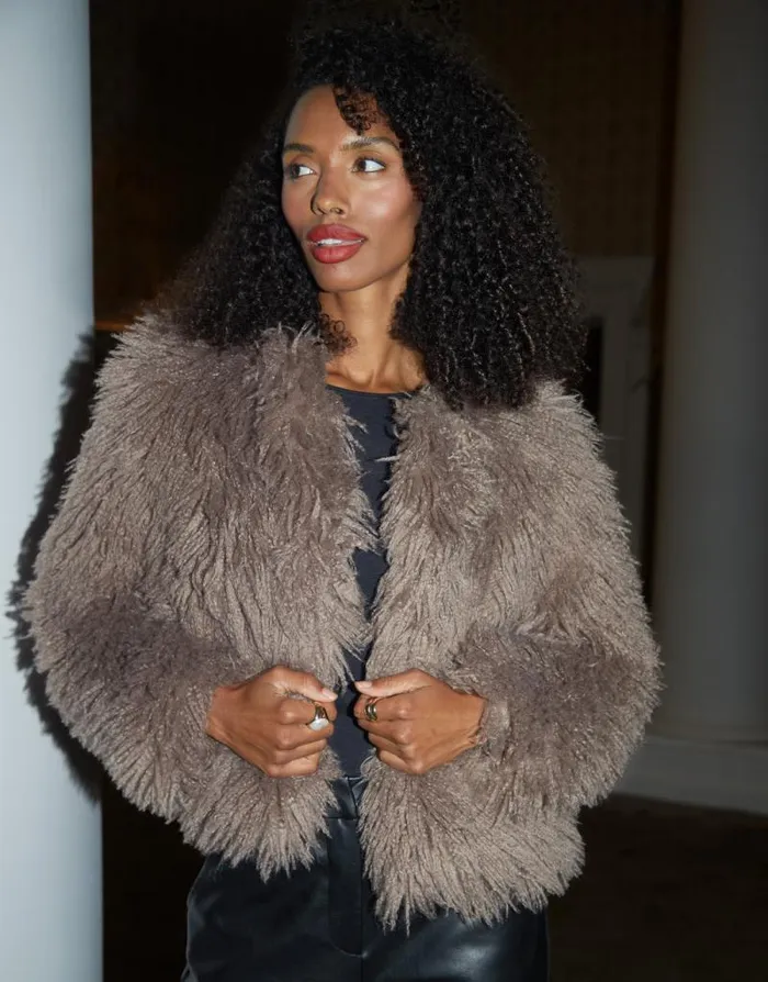 Women Mushroom Mongolian Faux Fur Coat Threadbare Jackets