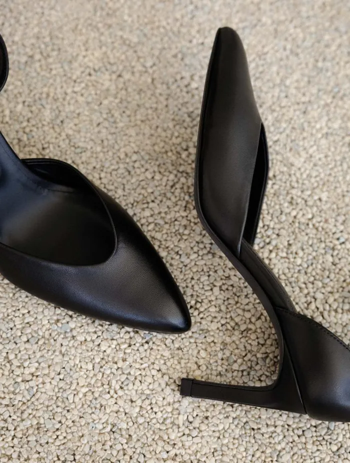 Women Pumps and Mary Janes Bobbies Heather Passion Black Women Pumps and Mary Janes Bobbies Heather Passion Black