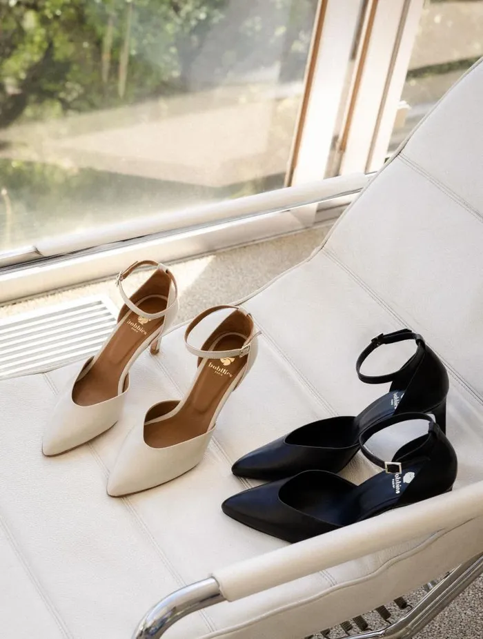 Women Pumps and Mary Janes Bobbies Heather Passion Black Women Pumps and Mary Janes Bobbies Heather Passion Black