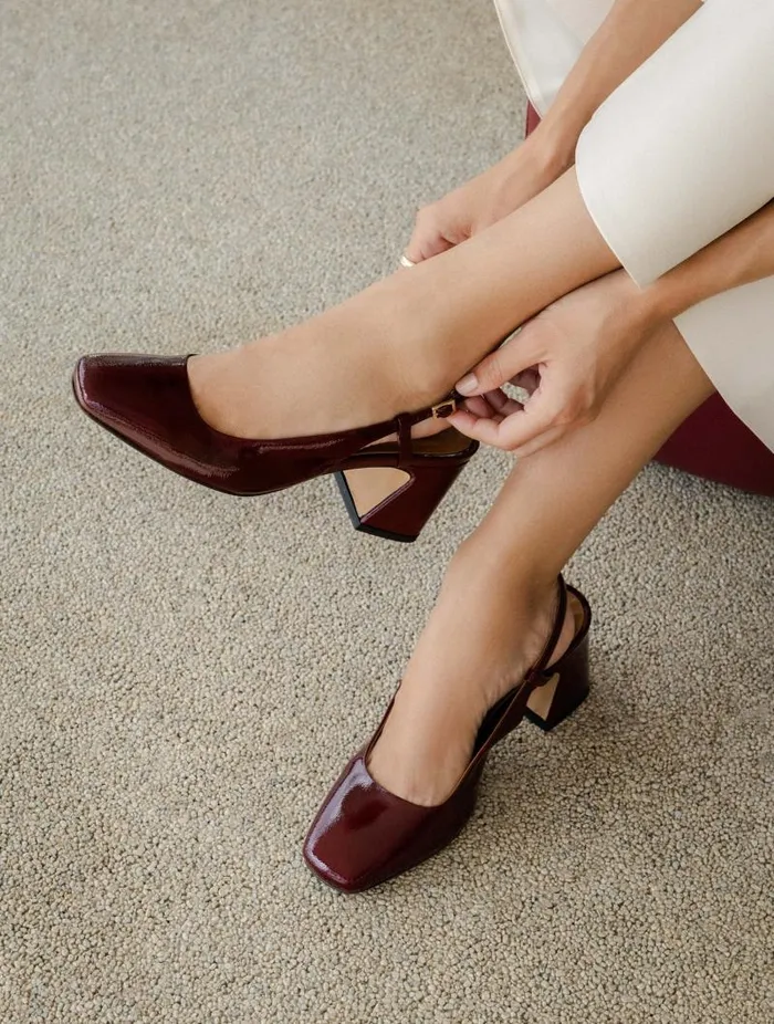 Women Pumps and Mary Janes Bobbies Maddie Nebbiolo