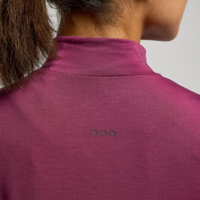 Women Triumph Long Sleeve Plum Saucony Tops