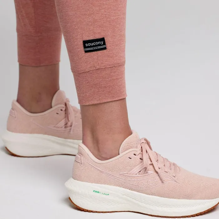 Women Triumph Pant Lotus Heather Saucony Bottoms